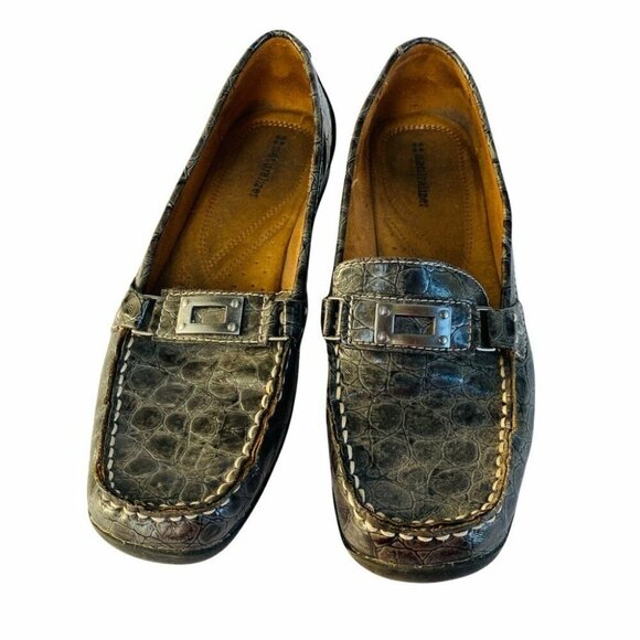 Croco Patent Leather Loafers - Picture 3 of 11
